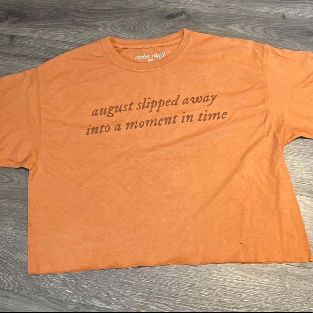 Taylor Swift x Urban Outfitters Folklore Tee